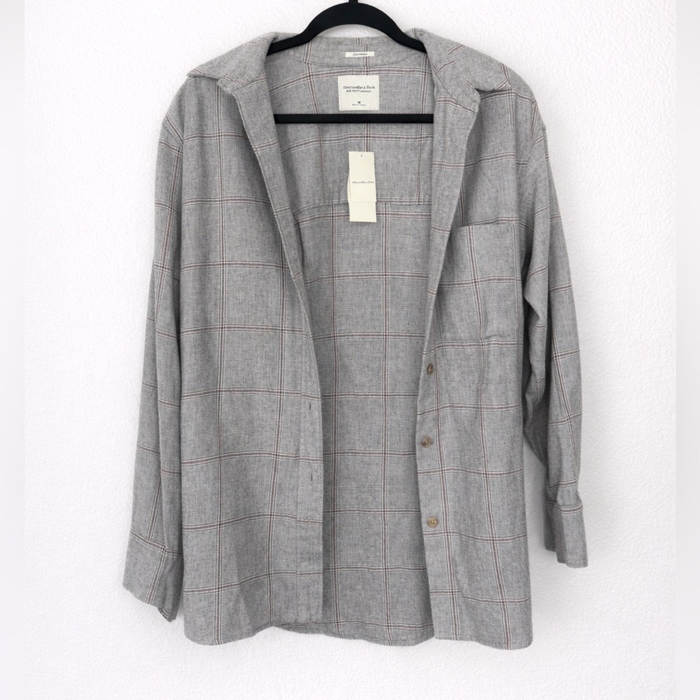 Abercrombie Oversized Plaid Flannel Shirt Gray Button Front Size M NWT
